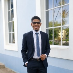 Ronaldo Mayers